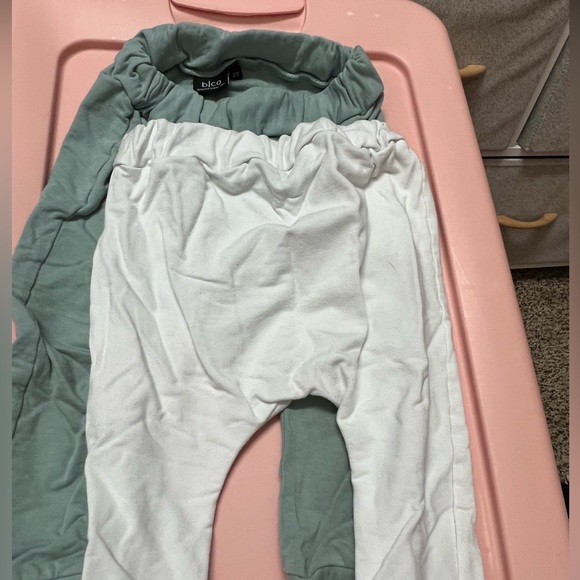 B Co toddler pants - Picture 4 of 4